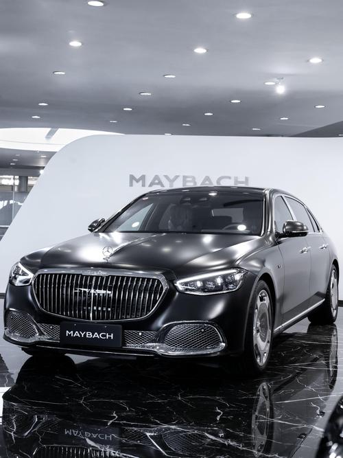 重庆329岚图汽车的售后服务让用户无忧出行，迈巴赫未来的豪华车趋势